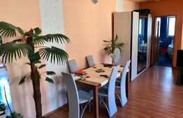 Apartament 2 camere, living spatios, zona Eroilor!