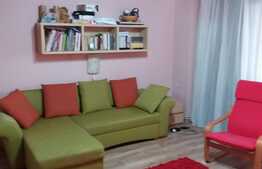 Apartament 2 camere, etaj intermediar, parcare, zona pod Calvaria