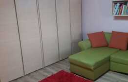 Apartament 2 camere, etaj intermediar, parcare, zona pod Calvaria