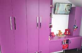 Apartament modern, decomandat, 3 dormitoare, zona strazii Florilor!