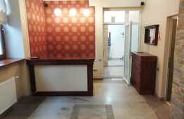 Imobil pentru birouri pe 3 nivele, 315 mp, in Centrul Clujului 