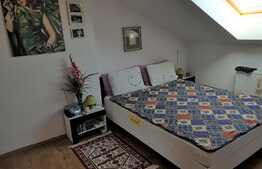 Mansarda cocheta,3 camere, 61 mp, zona strazii Florilor!