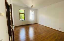 Birou Ultracentral, 42 mp, posibilitate de parcare