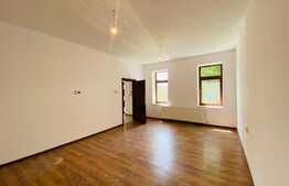 Spatiu Birou Ultracentral, 67 mp, posibilitate de parcare