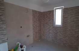 Pret oportun, finisaje noi, garaj, zona Terra!