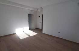 Pret oportun, finisaje noi, garaj, zona Terra!