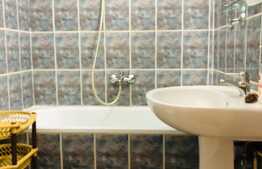 Esti in cautarea unui apartament modern cu parcare in zona centrala?