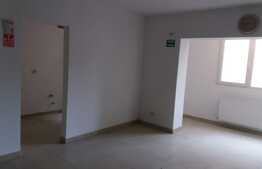 Spatiu comercial, 52mp, zona Vivo