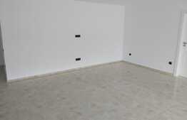 Penthouse 200 mp, terasa generoasa 400 mp, zona Petrom