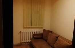 Apartament 66 mp utili, 3 camere, decomandat, zona linistita de case!