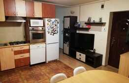 Apartament 66 mp utili, 3 camere, decomandat, zona linistita de case!