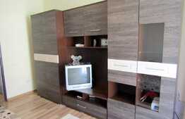 3 camere, 60 mp, terasa, 10 mp, etaj intermediar, parcare! Zona Lidl!