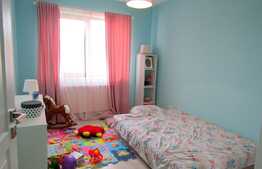 Apartament 3 camere, 69 mp, la cheie, garaj! Zona strazii Teilor!