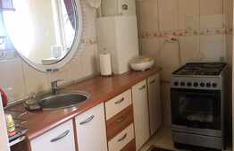 Garsoniera decomandata de vanzare, etaj intermediar, mobilata, zona Lidl 