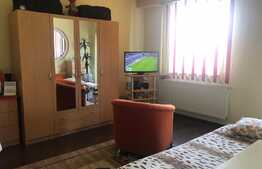 Garsoniera decomandata de vanzare, etaj intermediar, mobilata, zona Lidl 