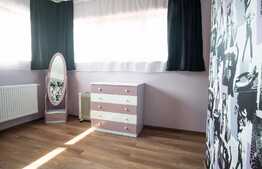 Casa cuplata la cheie de vanzare, calitate superioara, 120 mp, teren 300 mp, zona de case ! 