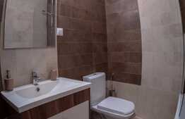 Casa cuplata la cheie de vanzare, calitate superioara, 120 mp, teren 300 mp, zona de case ! 