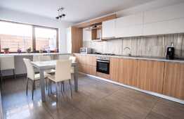 Casa cuplata la cheie de vanzare, calitate superioara, 120 mp, teren 300 mp, zona de case ! 