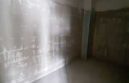 Spatiu, Garaj, Parcare exterioara, Boxa, Dressing, 2 balcoane, Etaj Intermediar, Zona Sub Cetate!