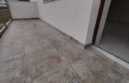 Spatiu, Garaj, Parcare exterioara, Boxa, Dressing, 2 balcoane, Etaj Intermediar, Zona Sub Cetate!