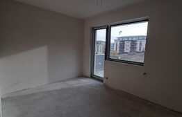 Spatiu, Garaj, Parcare exterioara, Boxa, Dressing, 2 balcoane, Etaj Intermediar, Zona Sub Cetate!