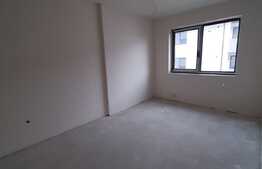 Spatiu, Garaj, Parcare exterioara, Boxa, Dressing, 2 balcoane, Etaj Intermediar, Zona Sub Cetate!