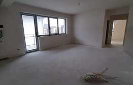 Spatiu, Garaj, Parcare exterioara, Boxa, Dressing, 2 balcoane, Etaj Intermediar, Zona Sub Cetate!