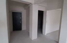 Spatiu, Garaj, Parcare exterioara, Boxa, Dressing, 2 balcoane, Etaj Intermediar, Zona Sub Cetate!