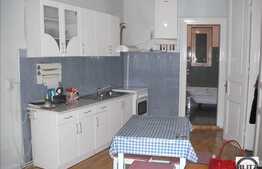 3 camere pe strada Horea