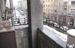 3 camere pe strada Horea