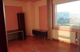 Spatiu birouri pentru o companie de succes, 108 mp, doua terase si loc de parcare inclus