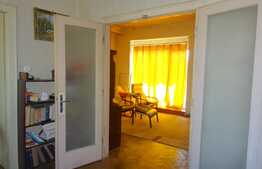 Apartament 4 camere, 101,7 mp, finisat, mobilat, boxa, zona Garii