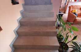 Casa cuplata cu garaj si 500 mp de teren, zona Somesului!