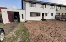 Casa cuplata cu garaj si 500 mp de teren, zona Somesului!