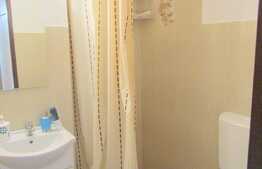 Apartament 4 camere, 77 mp, decomandat, zona strazii Intre Lacuri 