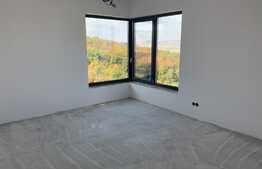 Casa individuala cu panorama superba, teren 450 mp, zona Dezmir