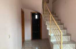 Casa individuala de vanzare, 120 mp cu 1400 mp de teren, zona Jucu