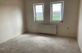 Casa individuala de vanzare, 120 mp cu 1400 mp de teren, zona Jucu