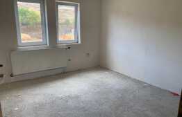 Casa individuala de vanzare, 120 mp cu 1400 mp de teren, zona Jucu