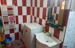 Apartament 2 camere, semidecomandat, 50 mp, zona strazii Cetatii!