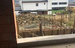 Casa tip duplex , 189 mp utili, 314 mp teren, panorama deosebita, zona linistita de case