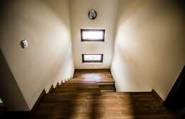 Oportunitate! Casa individuala ultradotata la cheie D+P+E, 200 mp utili, 486 mp teren, zona exclusivista de case!