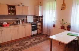 Apartament 3 camere, pret avantajos!