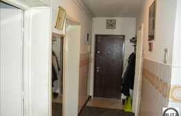 3 camere in zona Aleea Baisoara