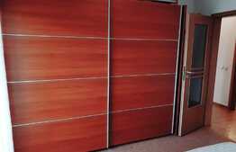 Apartament spatios, 3 camere, 70mp, etaj intermediar!