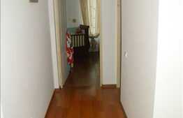 2 camere de vanzare , cu balcon, zona linistita, zona Billa