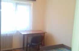 3 camere, 65 mp, decomandat,mobilat si utilat, zona strazii Nicolae Titulescu