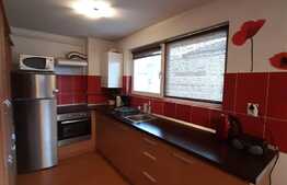 Etaj intermediar, incalzire in pardoseala, parcare inclusa in pret, zona centrala!