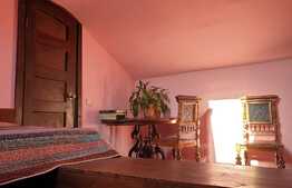 Apartament vitange 3 camere, suprafata 83 mp, zona Centrala 