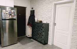 3 camere, modern/lux, 55 mp., terasa 55 mp., zona strazii Sub Cetate